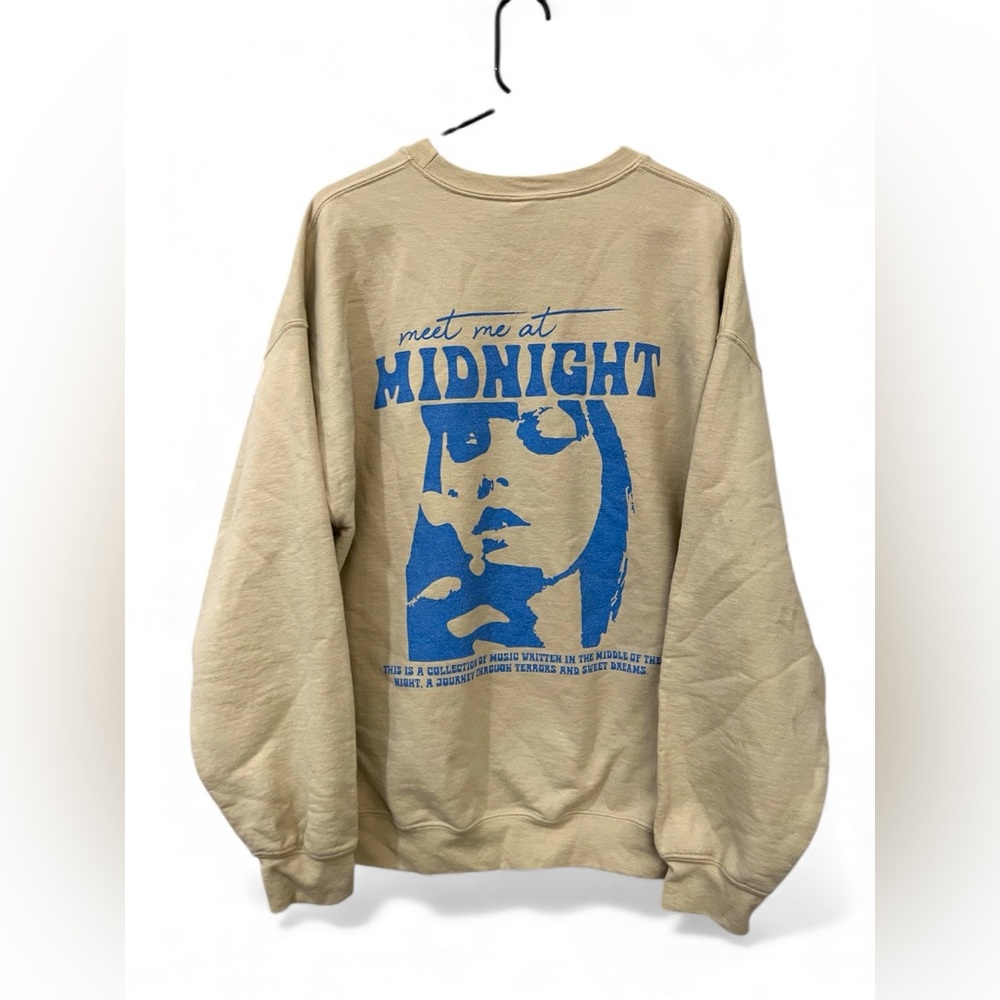Taylor Swift “Meet Me at Midnight” Graphic Crewneck Sweatshirt – XL - Picture 3 of 5